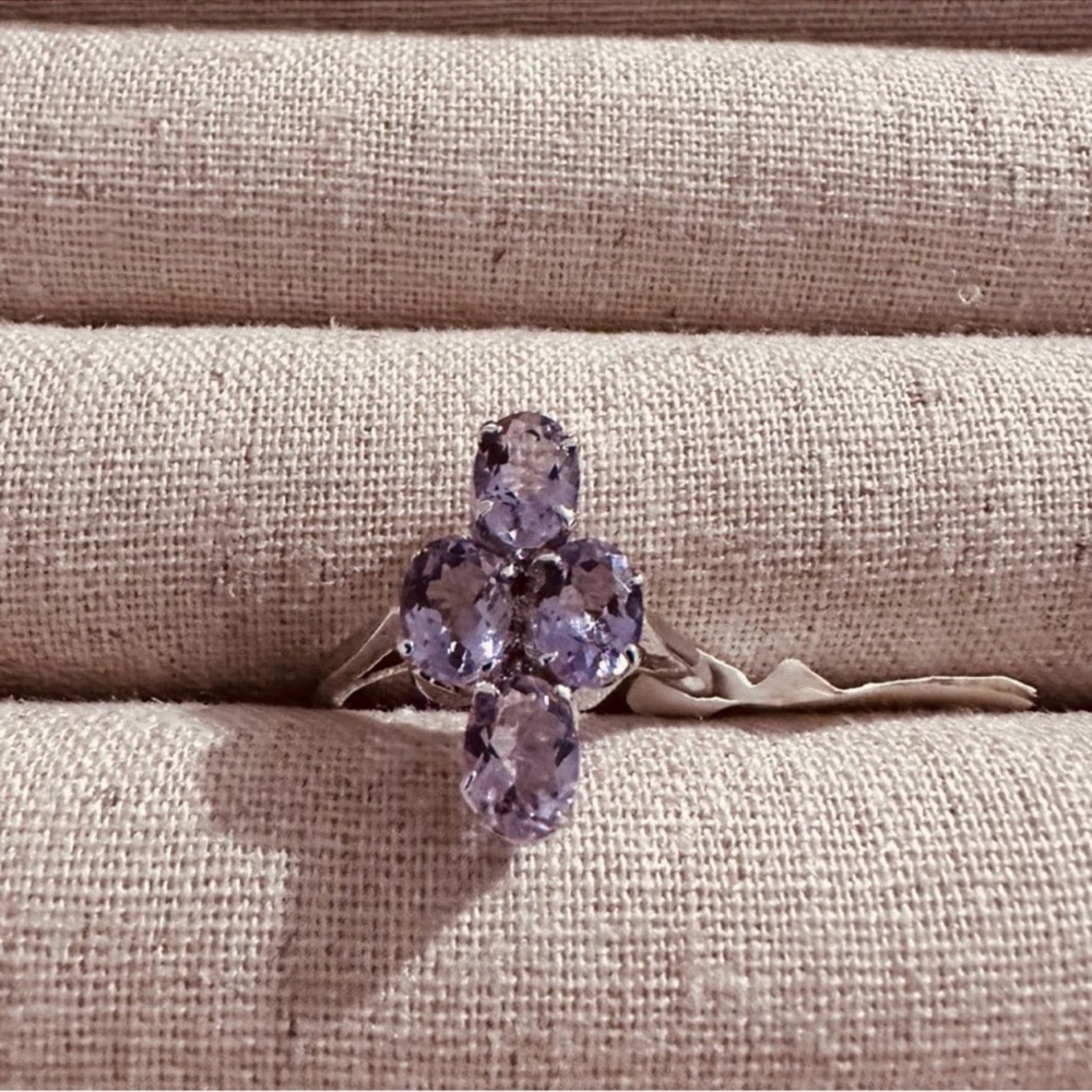 Vintage | Ring | Genuine Amethyst Ring in Silver